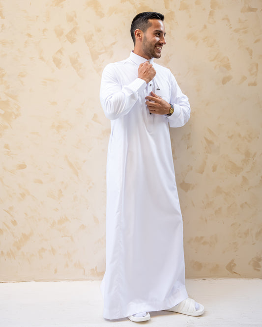 ثوب أبيض