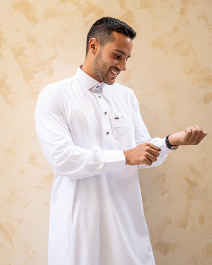 ثوب أبيض