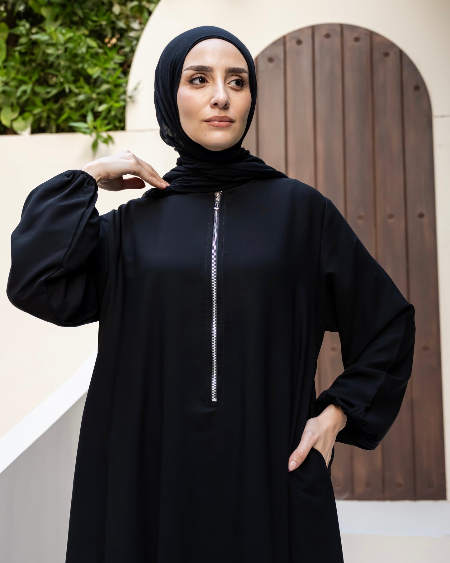 عباية بنصف سحاب