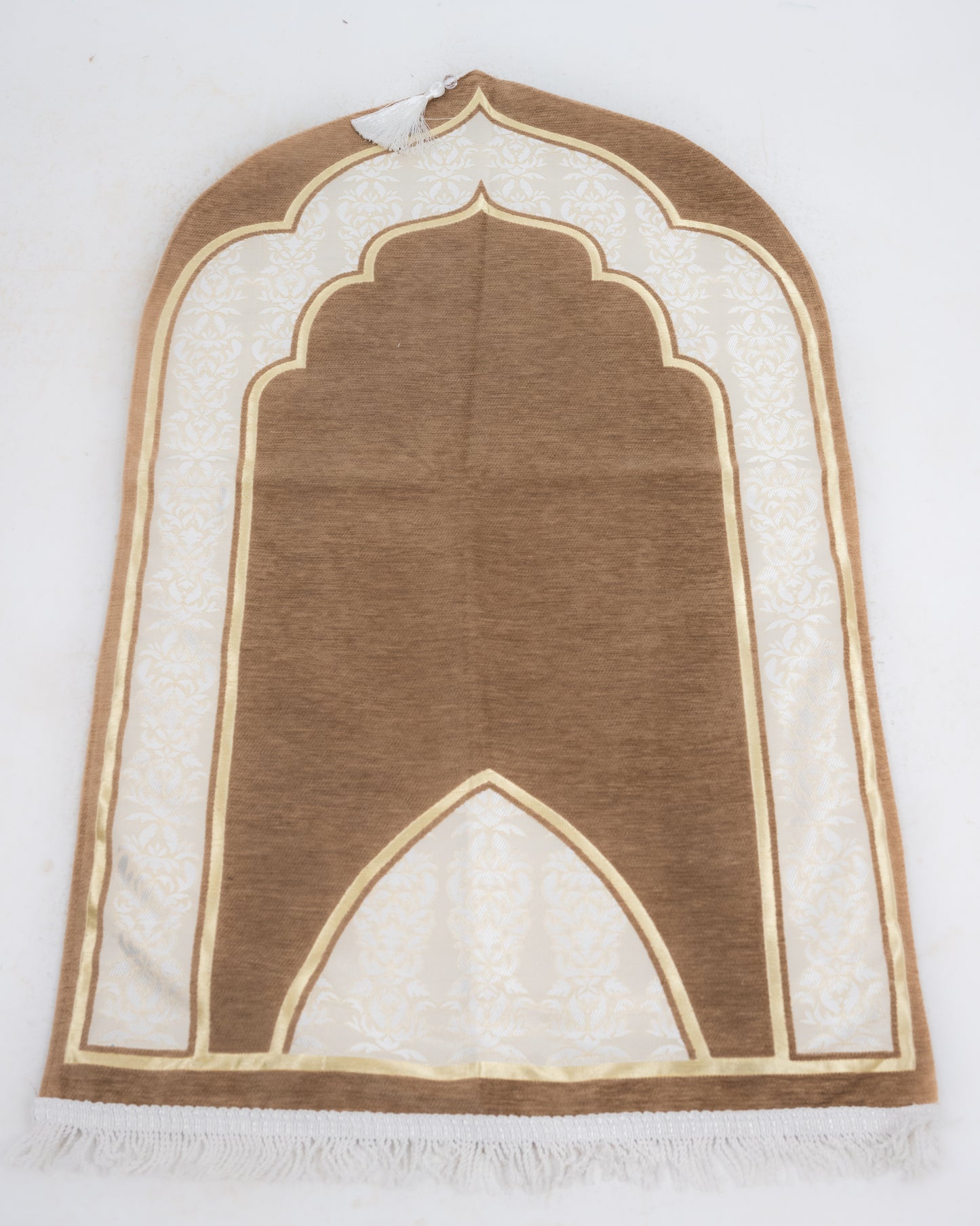 سجادة الصلاة بيج