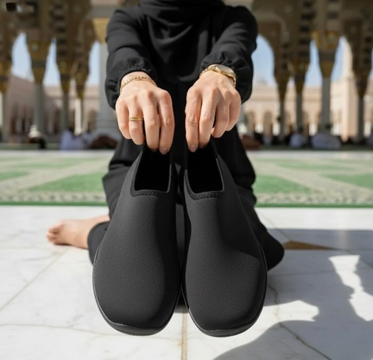 جزمة العمرة اسود